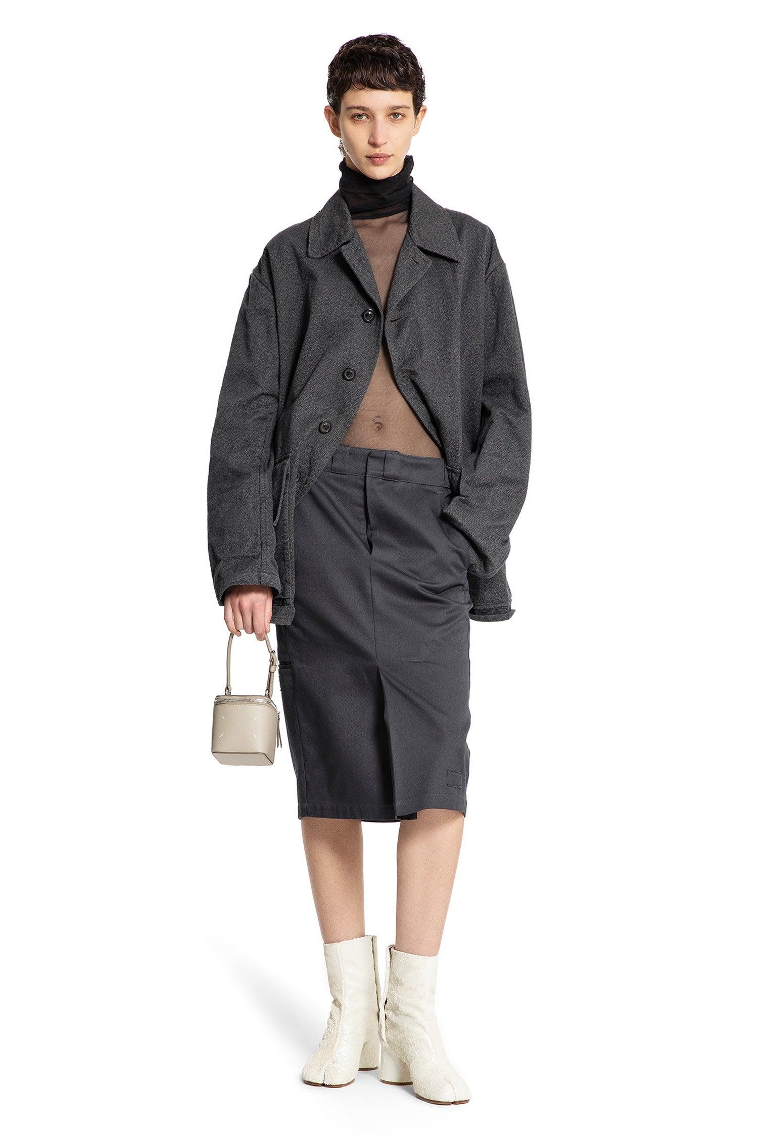 要エントリー尖んがり10倍 maison margiela メゾンマルジェラ タートルネック 上半身背広S51NA0105M20088 900 SN-1