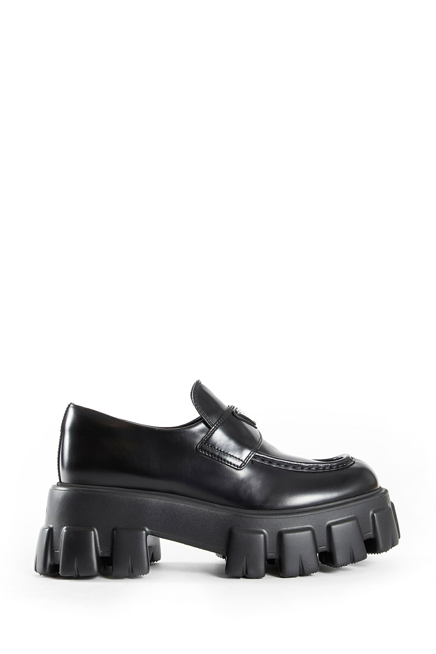 prada プラダ ブラッシュドレザー モノリスローファー