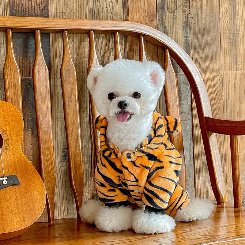 送料無料 犬 猫 寅 服 着ぐるみ 犬用 冬 猫犬服 虎に変身 ペット 犬服
