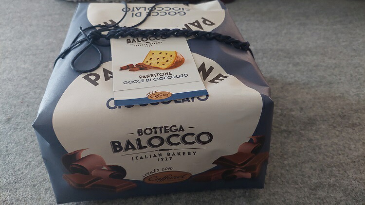 イタリア産　バロッコ社のイル・チョコロット（パネトーネ）　750ｇ　賞味期限2025.04.30