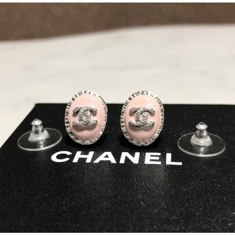 【USED】CHANEL ロゴプレートピアス CHANEL シャネル ピアス オーバル ロゴプレート シルバー925