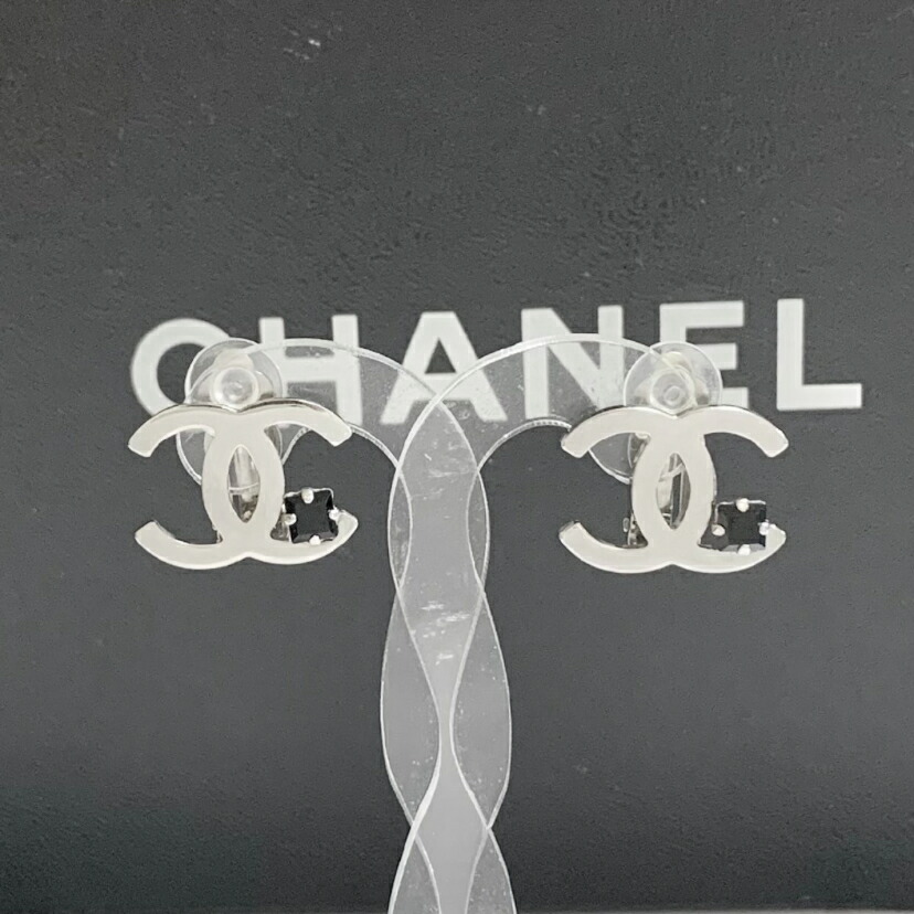 楽天市場】【ギフト品質】シャネル CHANEL ロゴ イヤリング シルバー