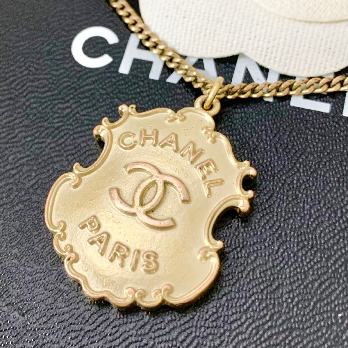 楽天市場】シャネル チャーム メンズ レディース ドアモチーフ
