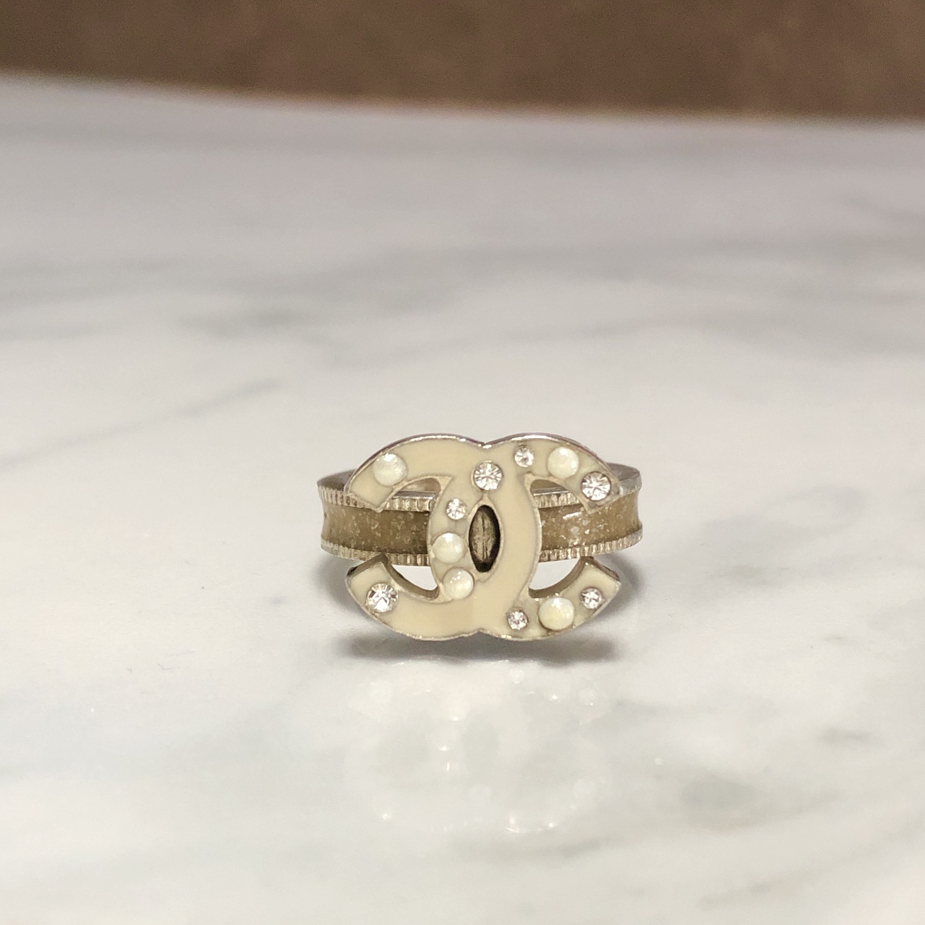 Chanel ゴールド ストーン付きリング シャネル CHANEL リング ココマーク ラインストーン リング
