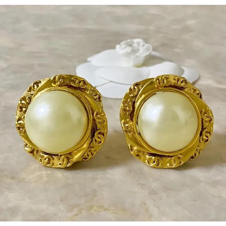 CHANEL シャネル イヤリング ココマーク パール 真珠 ゴールド リボン 金 ロゴ 【中古】|BrandJewelry マリクルーズ