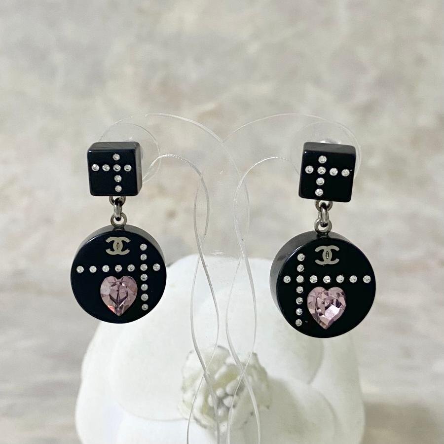 レア・美品⭐️CHANEL シャネル ココマーク ハートピアス スイングピアス CHANEL シャネル ピアス スイングピアス CCマーク/ハート
