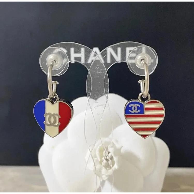 楽天市場】CHANEL シャネル フープ CC ハート ピアス シャンパン