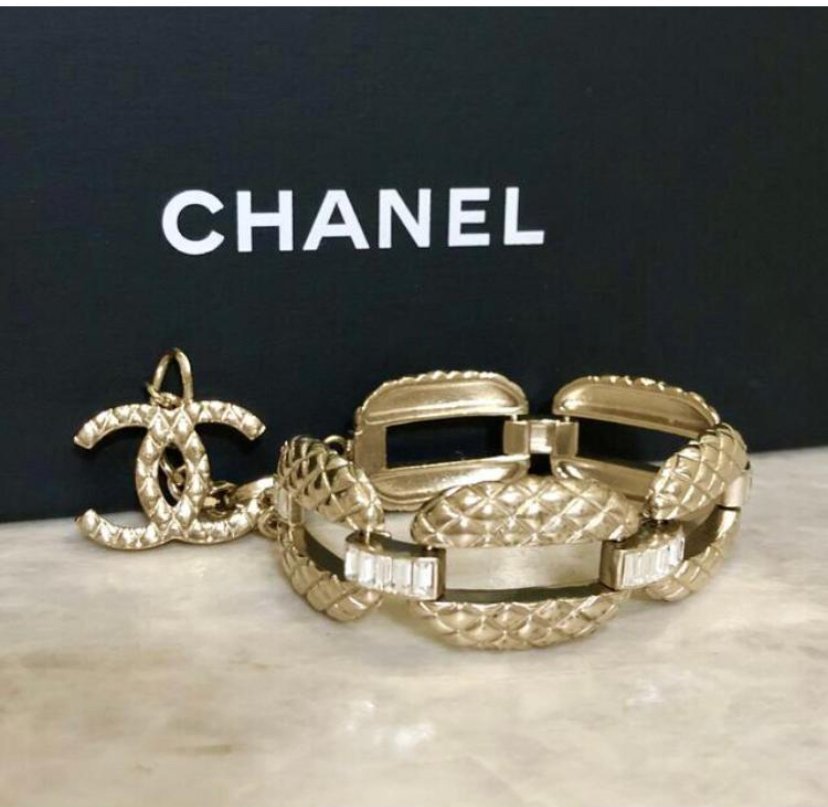 楽天市場】シャネル Chanel マルチチャームブレスレット ゴールド