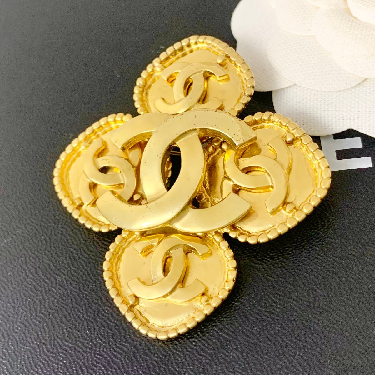 楽天市場】シャネル ブローチ CHANEL ピンブローチ ココマーク ライン