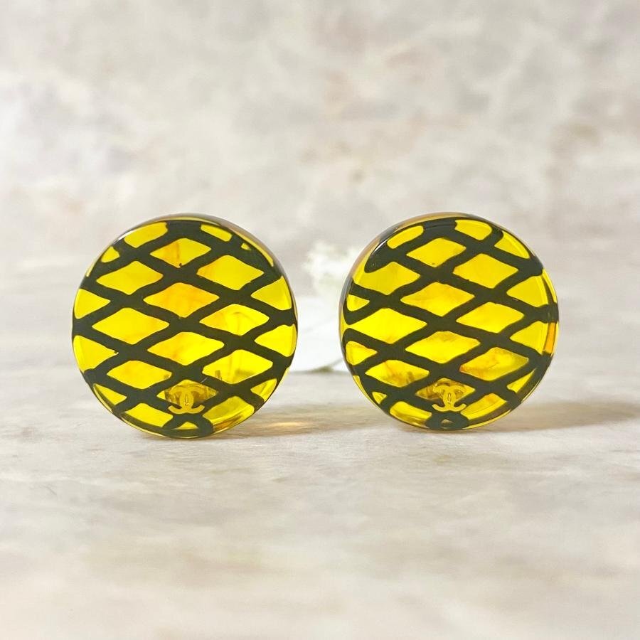 CHANEL シャネル イヤリング ココマーク マトラッセ クリア 琥珀 コハク 丸 ロゴ 【中古】|BrandJewelry マリクルーズ