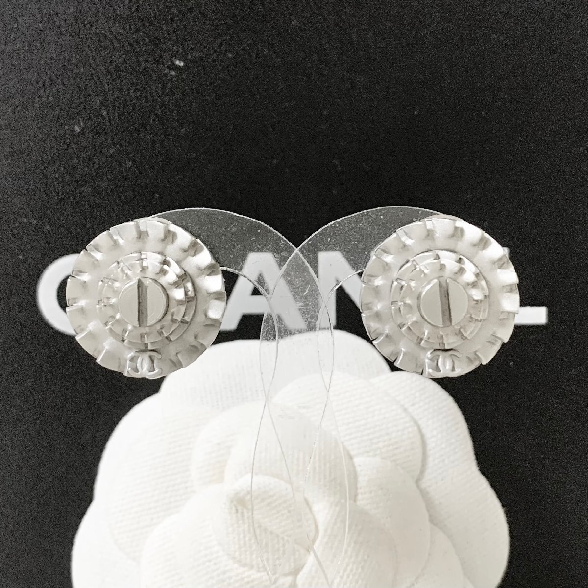 CHANEL シャネル イヤリング ココマーク チェーン ビス 丸 シルバー 銀 ロゴ COCO 【中古】|BrandJewelry マリクルーズ