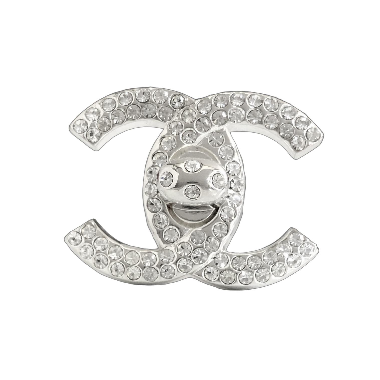 シャネル　ブローチ　ターンロック CHANEL ココマーク ターンロック ブローチ｜96P – AMONA