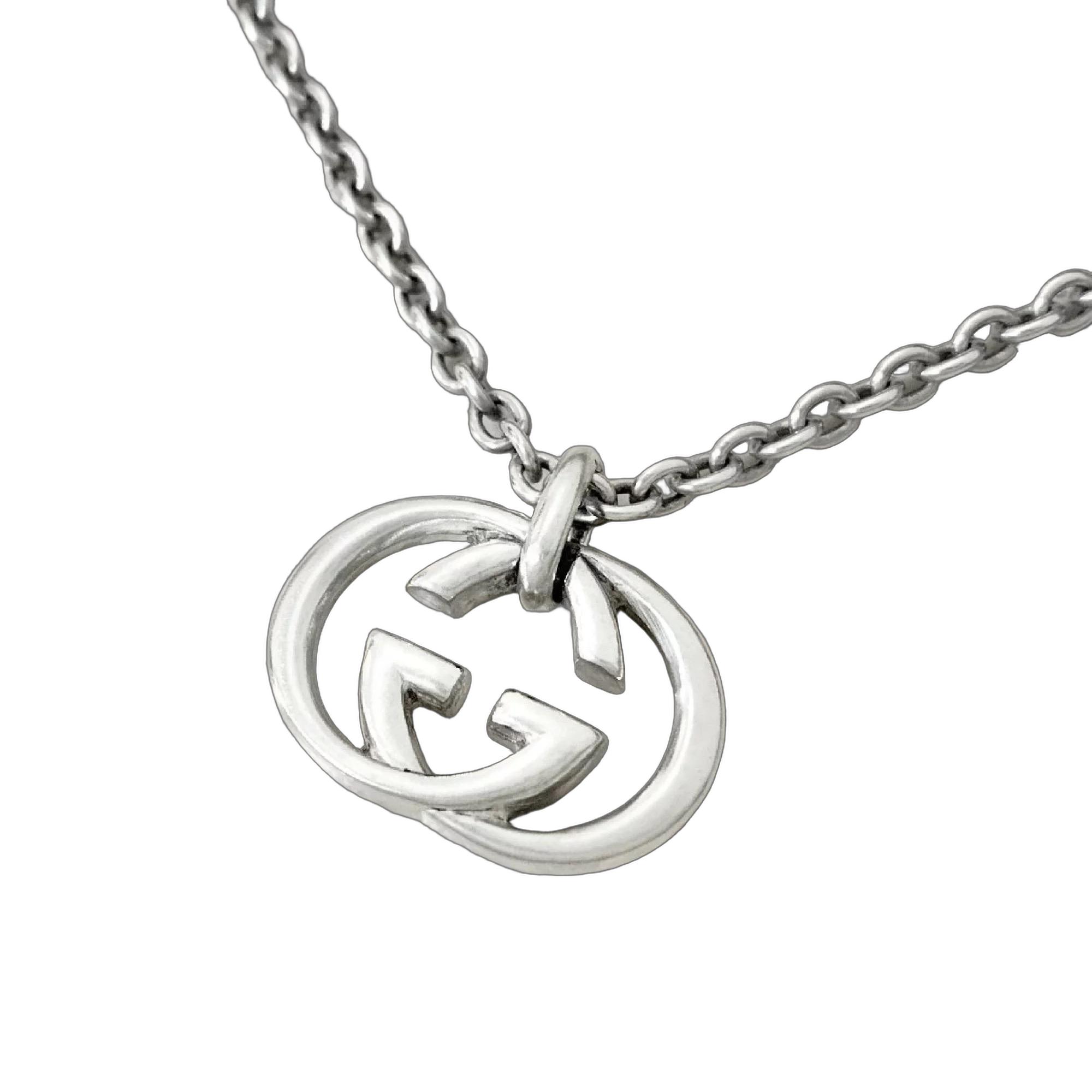 楽天市場】グッチ レザー ネックレス GUCC Iクレスト ペンダント 紋章