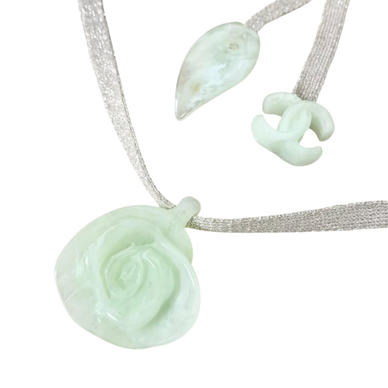 CHANEL シャネル　カメリア　白蝶貝ネックレス ヴィンテージ CHANEL シャネル カメリア ネックレス