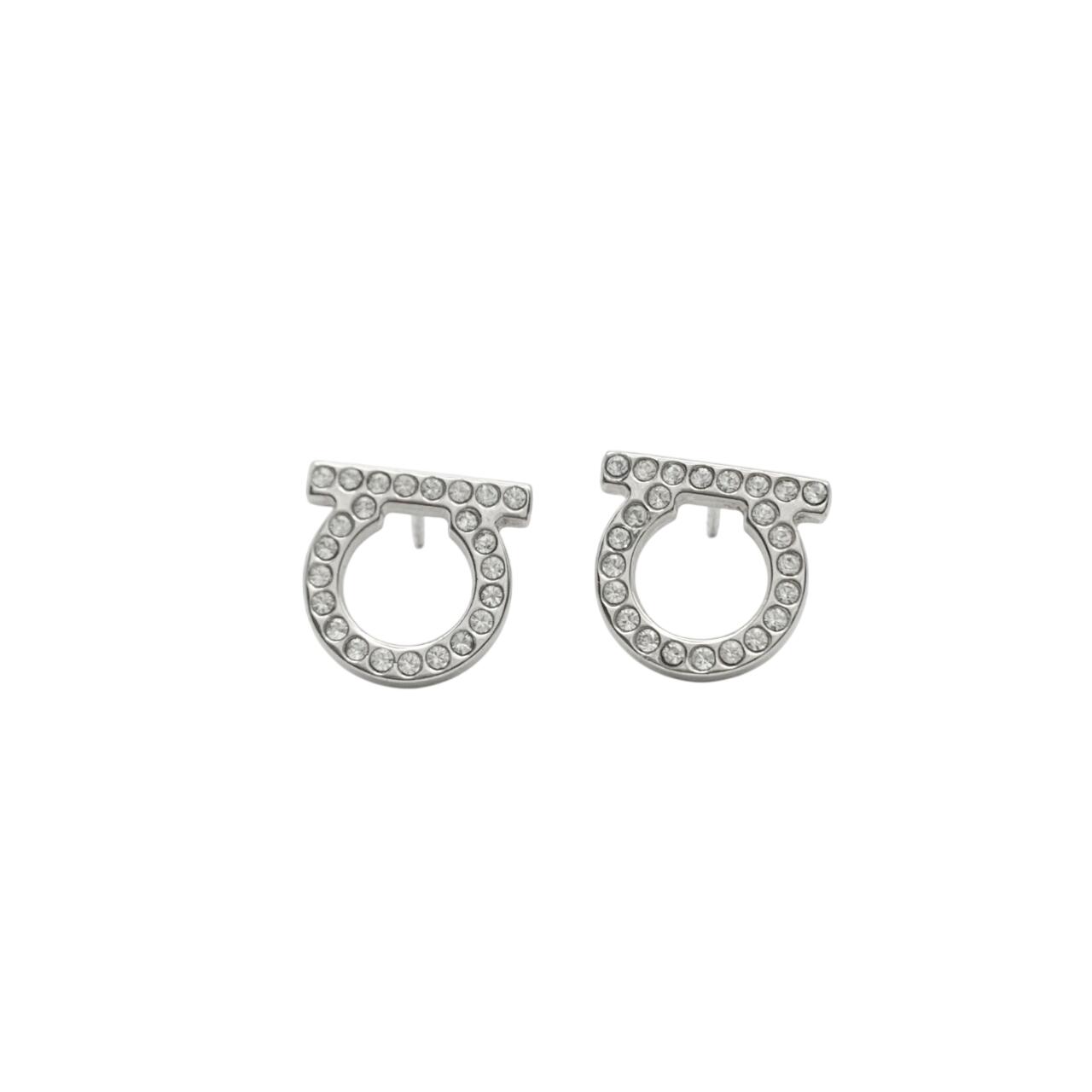 FERRAGAMO フェラガモ ピアス ガンチーニ ラインストーン 石 シルバー 銀 ロゴ 【中古】｜BrandJewelry マリクルーズ