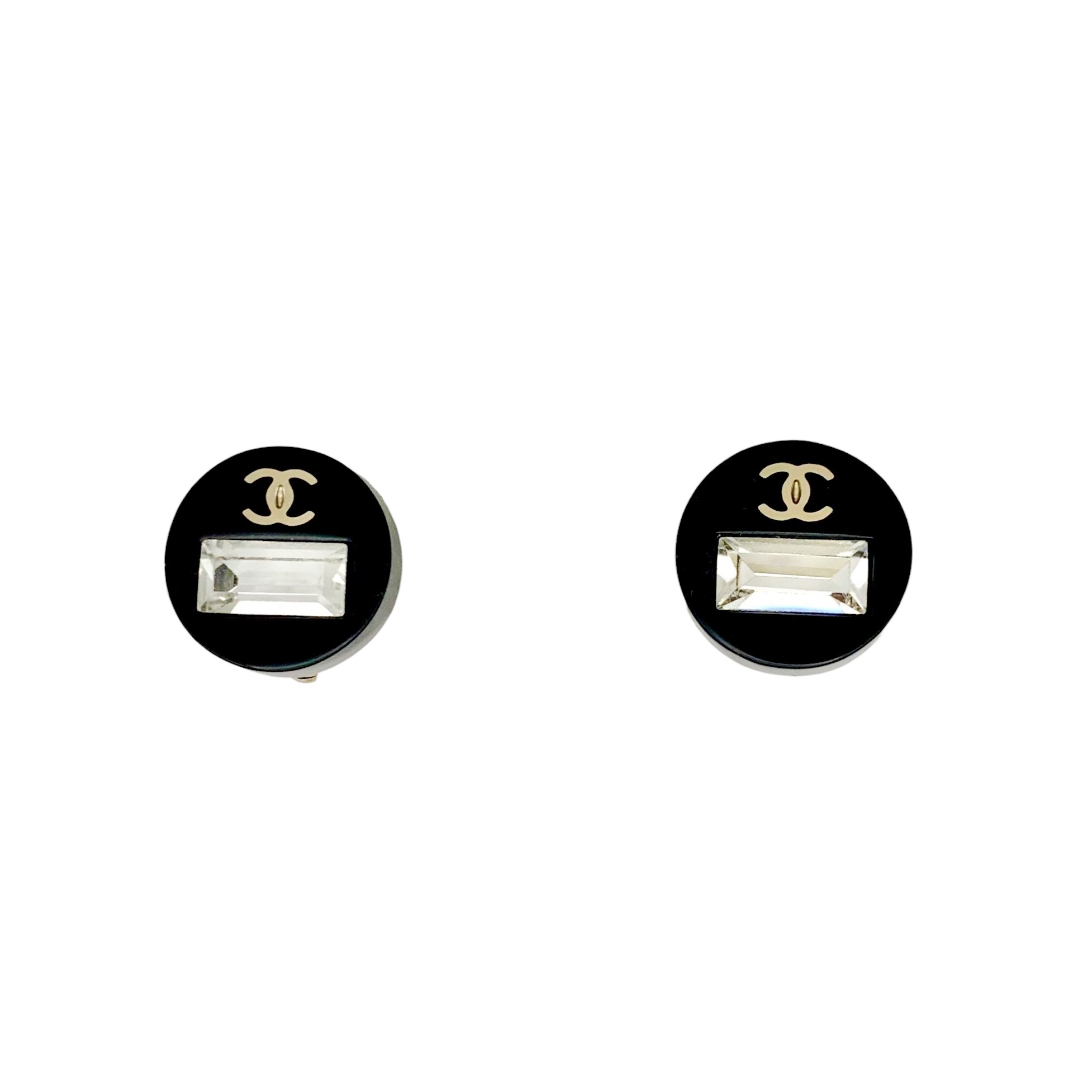 CHANEL シャネル イヤリング ココマーク 丸 クリスタル スクエア 角石 ストーン ブラック 黒 ゴールド 金 ロゴ 【中古】｜BrandJewelry マリクルーズ