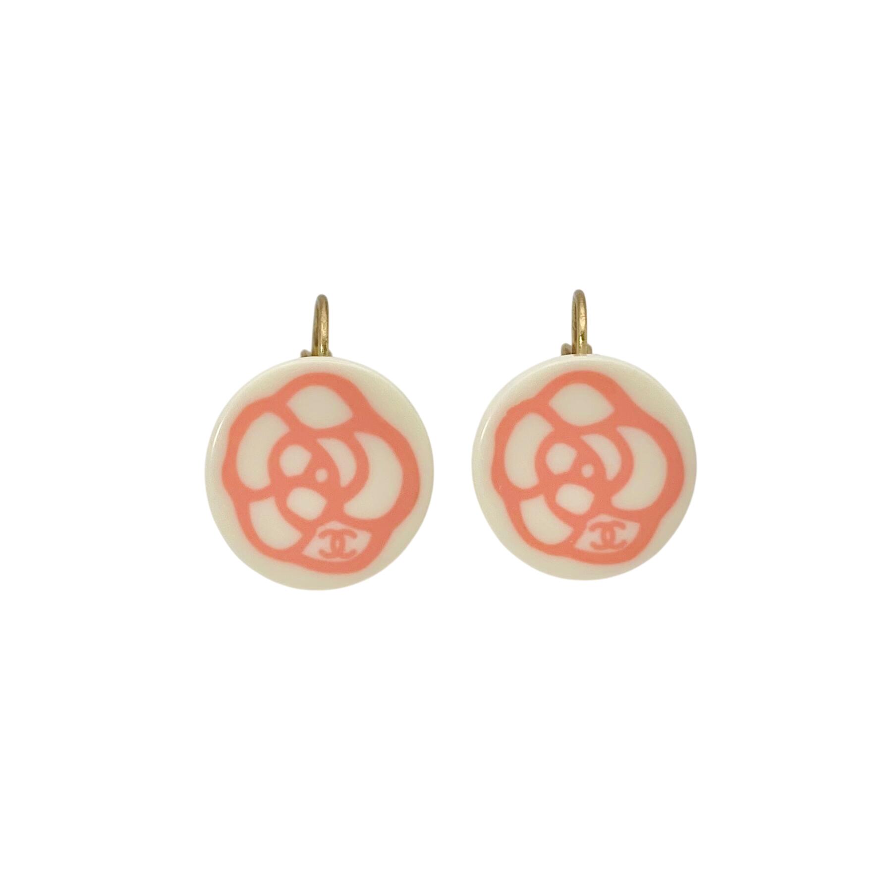 CHANEL シャネル ピアス ココマーク カメリア フラワー 花 ピンク ホワイト 白 ロゴ 丸 ゴールド 【中古】|BrandJewelry マリクルーズ