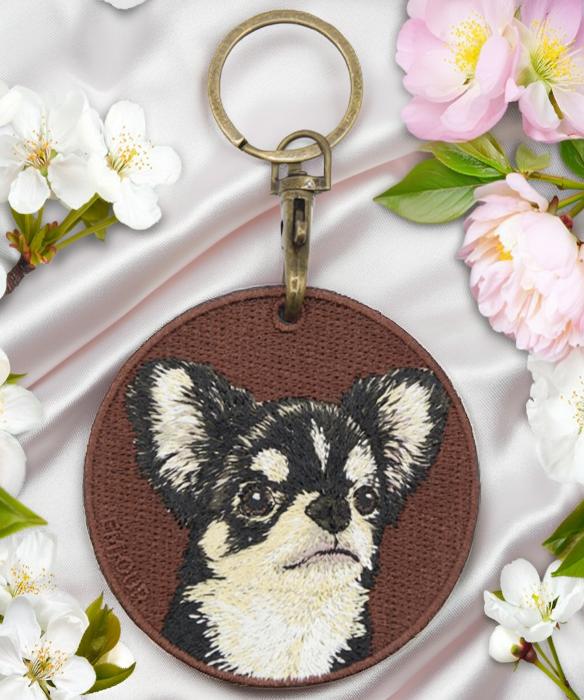 楽天市場】マルチーズ キーホルダー シルク両面刺繍 犬キーホルダー