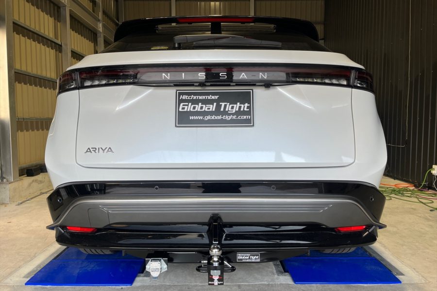 Global Tight（グローバルタイト）日産　アリア用 ヒッチメンバー ※代引き不可 ※関東送料：6390円 ※北海道・九州：9690円　※その他地域：7820円