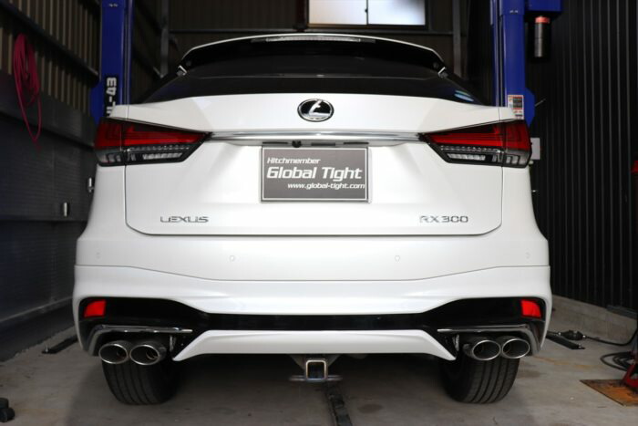 Global Tight(グローバルタイト) RX300:20系後期型モデリスタエアロ対応用ヒッチメンバー ※代引き不可 ※関東送料:6390円<br /> ※北海道・九州:9690円 ※その他地域:7820円<br />