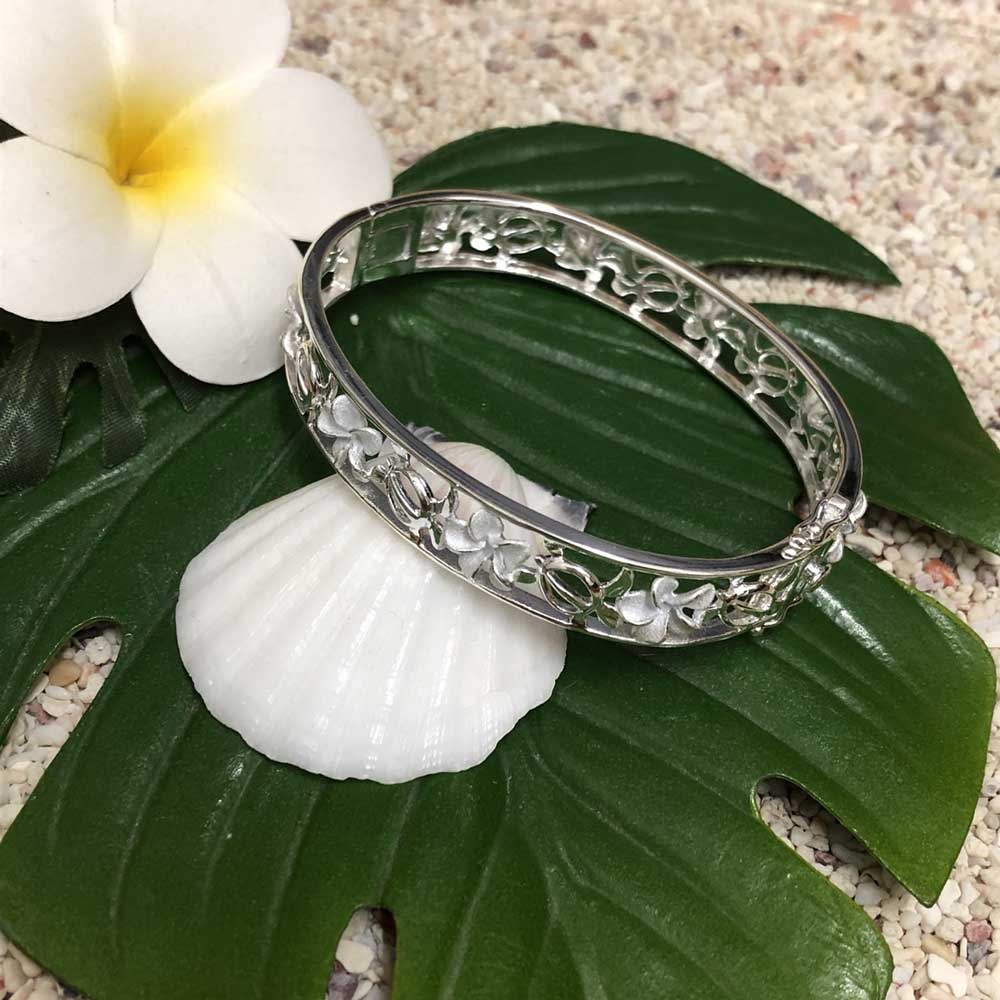 人気の ブレスレット マラソンp最大25倍1 16 土 01 59迄 パーツ アクセサリー Hula フラ Jewelry Hawaiian ホワイトデー クリスマス 誕生日 プレゼント ギフト レディース ジュエリー ブレスレット プルメリア 海亀 ホヌ シルバー バングル 送料無料 ハワイアン 人気の ブレスレット マラソンp最大25倍1 16 土 01 59迄 パーツ アクセサリー Hula フラ Jewelry Hawaiian ホワイトデー クリスマス 誕生日 プレゼント ギフト レディース ジュエリー ブレスレット プルメリア 海亀 ホヌ シルバー バングル 送料無料 ハワイアン