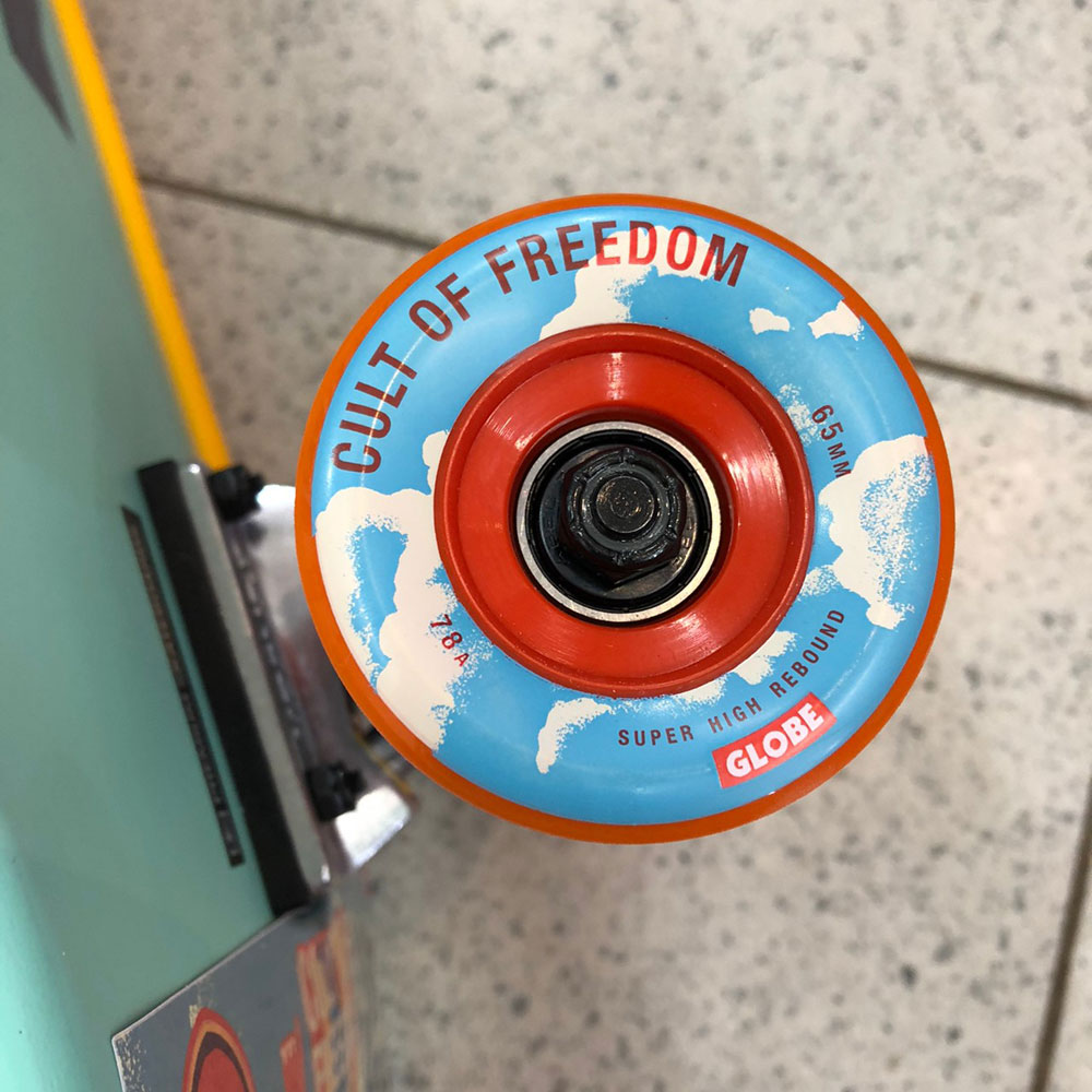 平日13時までのご注文は当日発送 スケートボード コンプリート 31インチ デッドクックス グローブ バーナー カルトオブフリーダム 6 5インチ Globe Dead Kooks Skateboard Burner Cult Of Freedom Explode クルーザー スケート デッキ サーフィン グッズ Av Drop Com