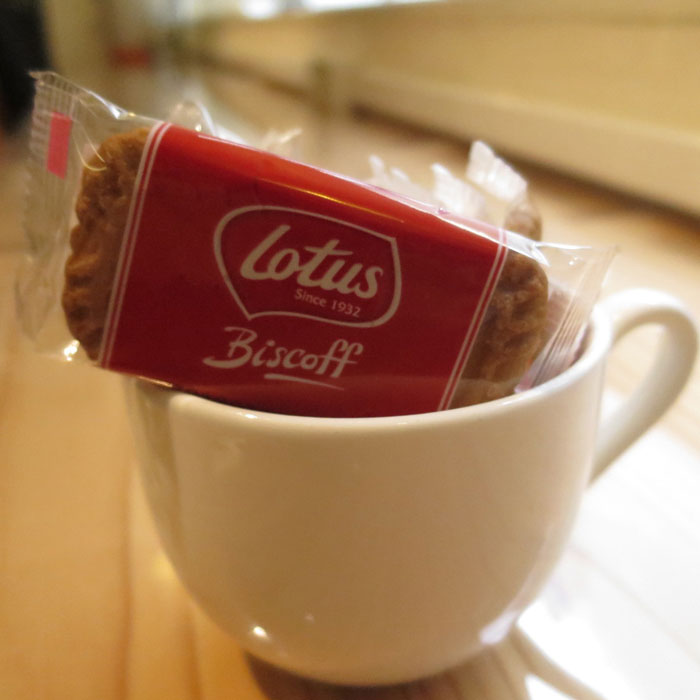 楽天市場 送料無料 1000円ポッキリ お試し1個 ロータス ビスケット カラメルビスケット ロータス Lotas 25枚入り お茶菓子 来客 個包装 お菓子 Market Basket