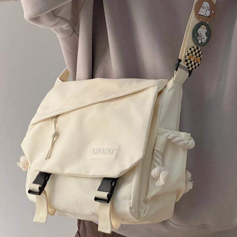 OVHEE Low Shoulder Bag Yellow/ショルダーバッグ 韓国 OVHEE Low Shoulder Bag Yellow/ショルダーバッグ 韓国 (OVHEE