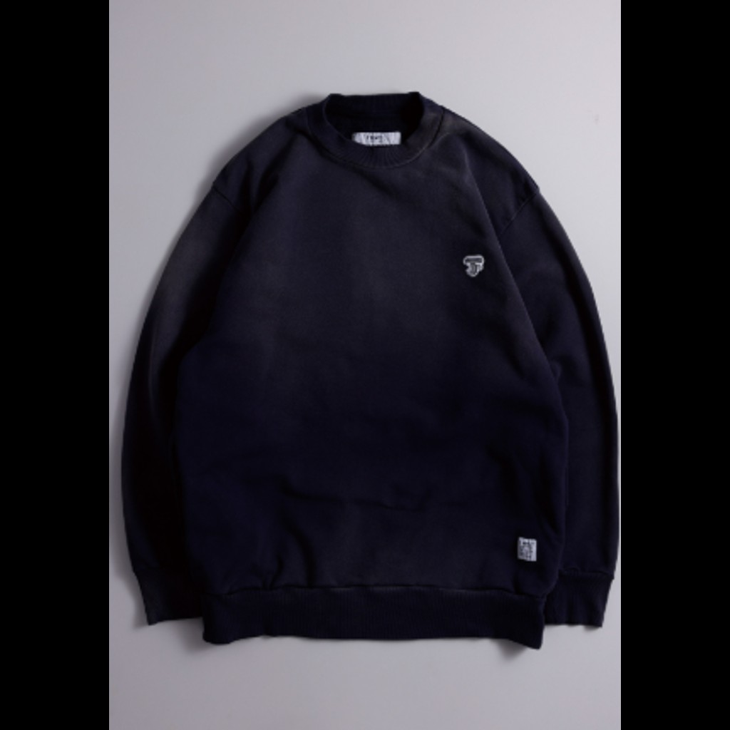【取っておく商いもの】FDMTL FA26CSC32  PATCH SWEAT SHIRT 3YR WASH