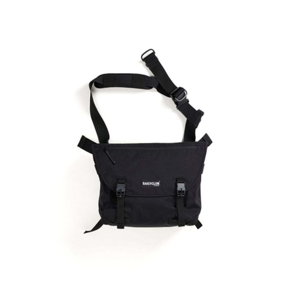 BAICYCLON by Bagjack MESSENGER BAG｜maroon.webstore 12,045円