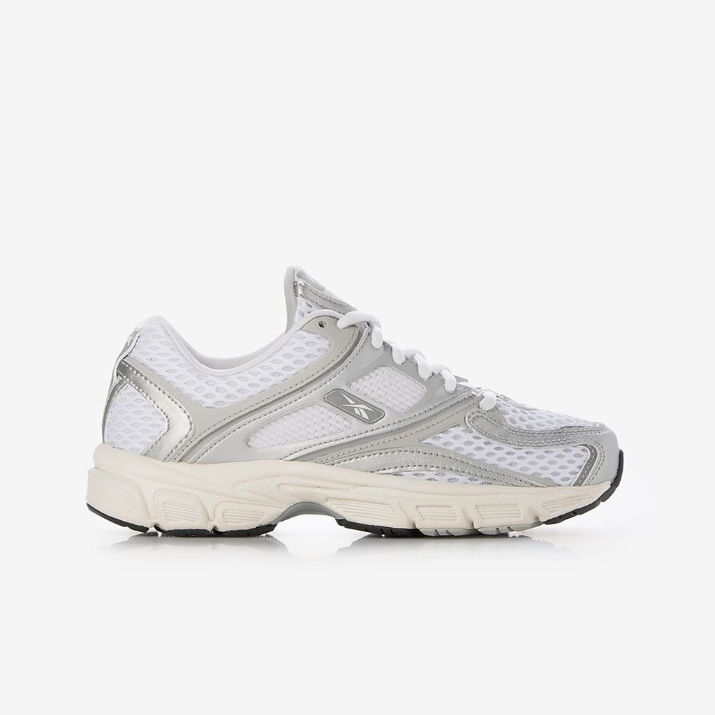 Reebok  PREMIER TRINITY (白いこと)