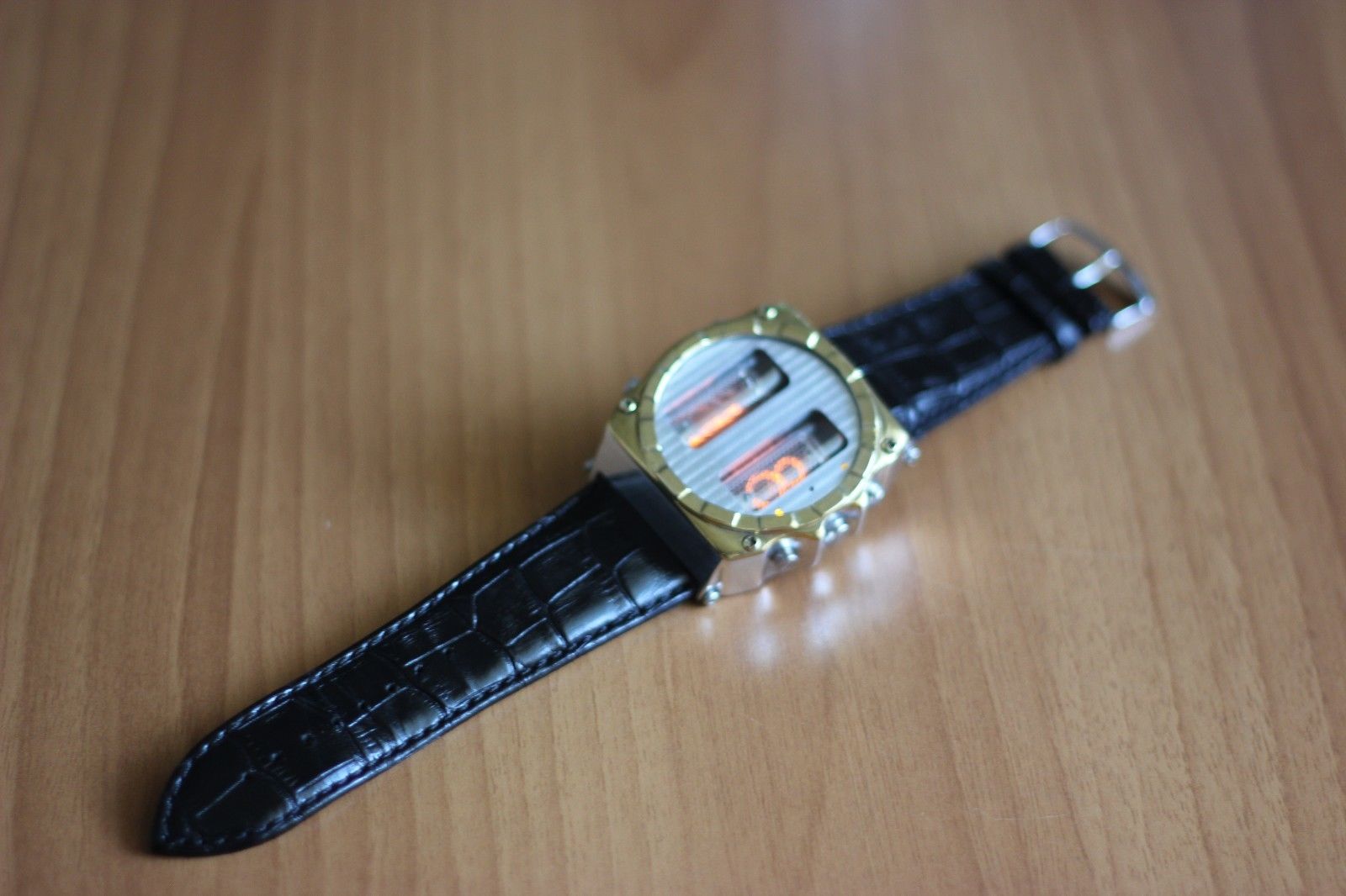 【楽天市場】ニキシー管 時計 IN-16 ニキシー腕時計 自作 小型ニキシー管時計 レトロ：Mars shop