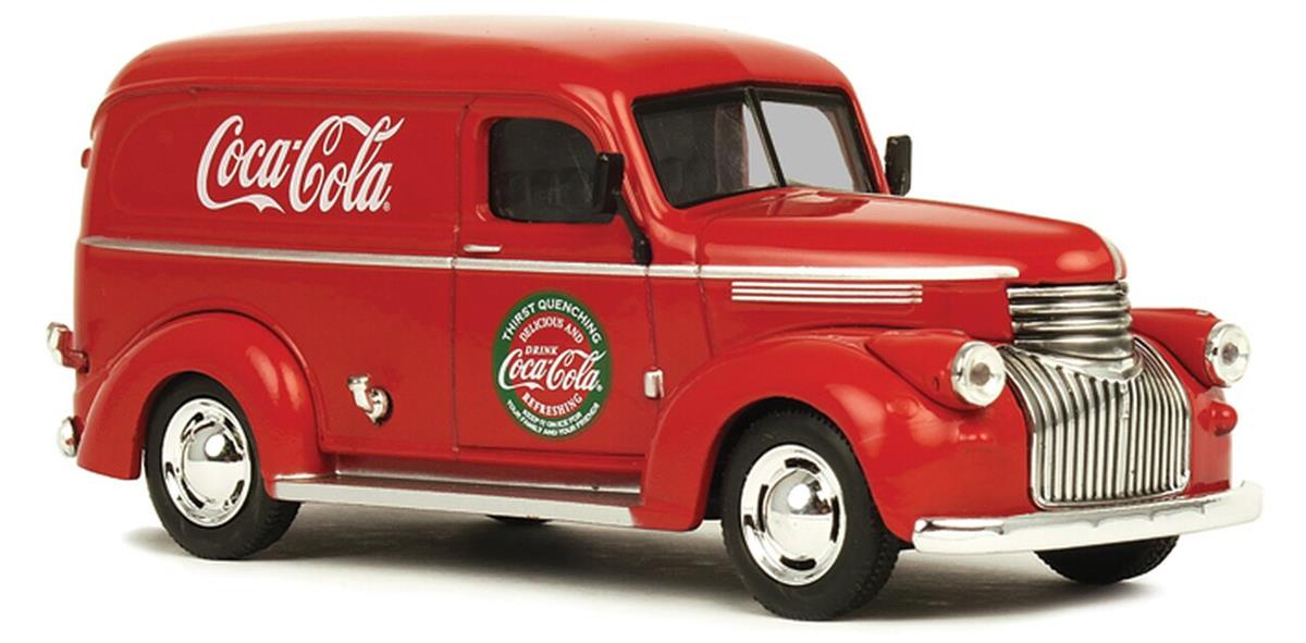 希少‼︎ 美品ベティーちゃんフィギュア付き★1939年シボレーマスターデラックス Amazon | 1:24 Hollywood Rides 1939 CHEVY MASTER DELUXE W