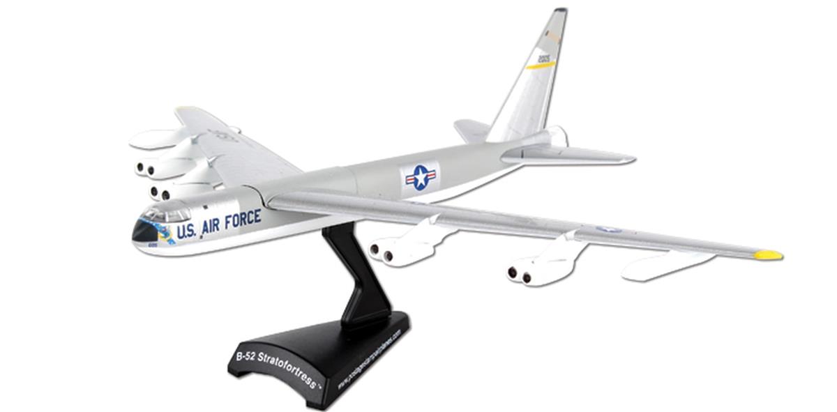 Daron B-52 Stratofortress 1/300 Scale スケール ダイキャストミニカー ダイキャスト おもちゃ コレクション ミニチュア ダイカスト モデルカー ミニカー アメ車 ギフト プレゼント