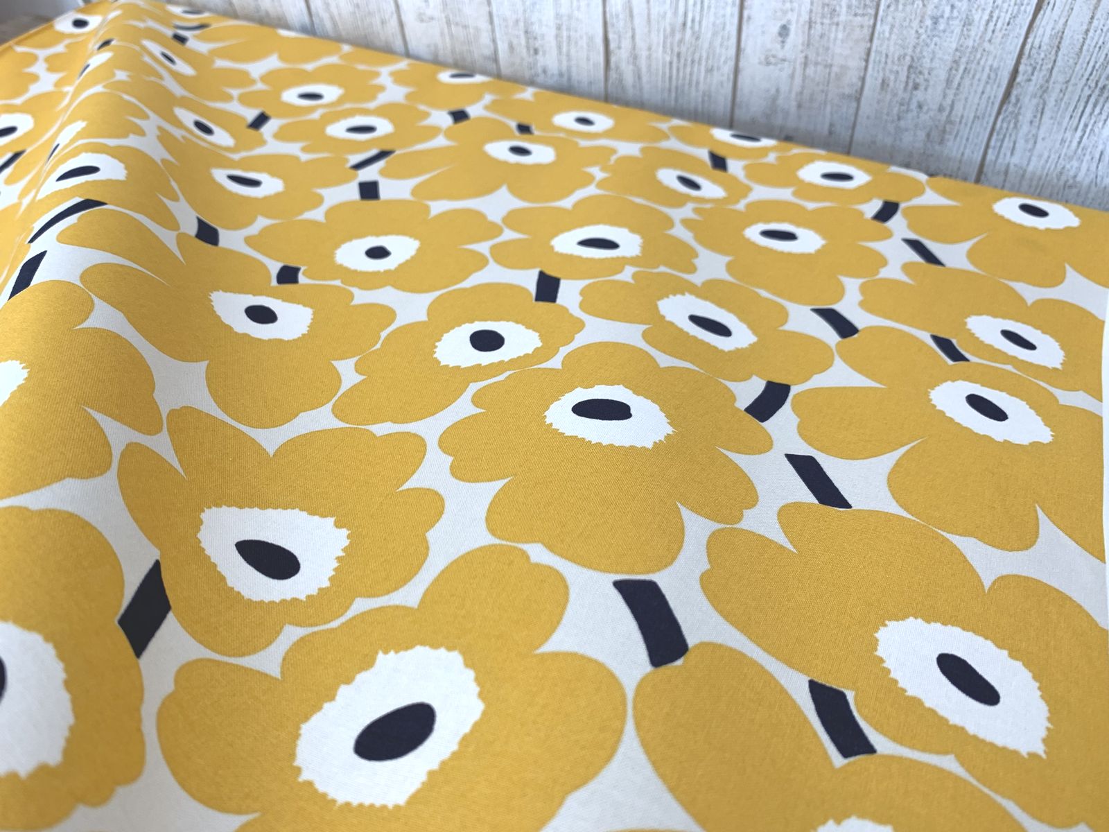 楽天市場 Marimekko マリメッコ 春夏限定カラーmini Unikko ミニウニッコ50cm単位インテリア 雑貨小物 ファッション小物 カーテン タペストリー ランチョンマット コースター ファブリックパネル マリメッコ 手芸の丸十 楽天市場店