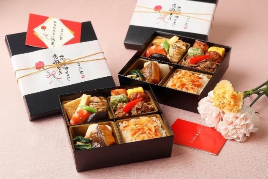 なだ万厨房 母の日弁当『謝意』