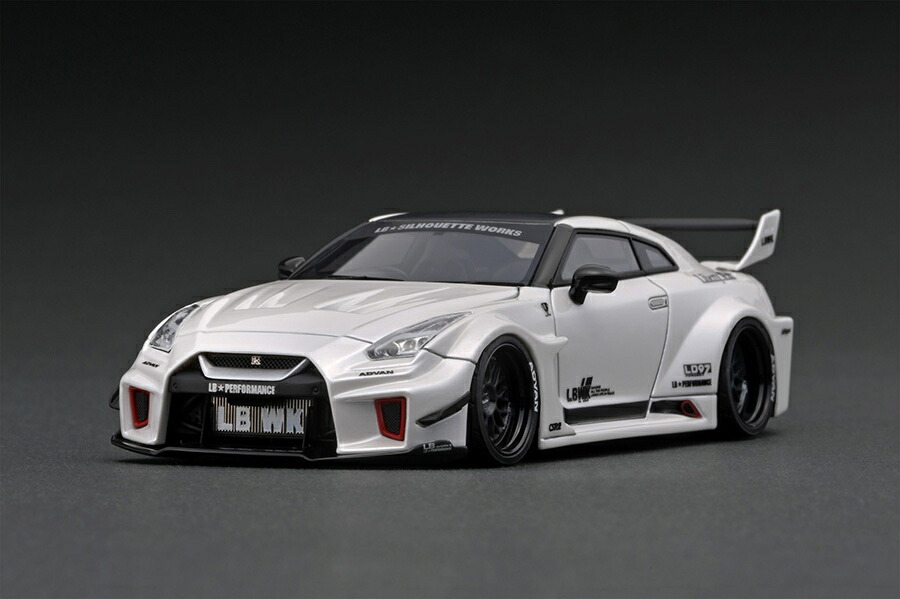 イグニッションモデル 1/43 日産 スカイライン GT-R ニスモ (R32) Amazon | イグニッション モデル 1/43 ニッサン スカイライン GT