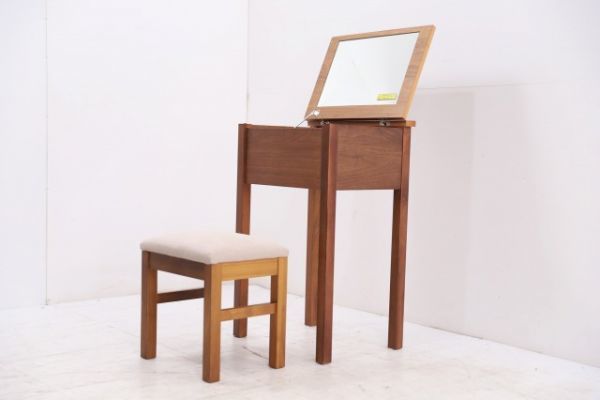 楽天市場 無印良品 4万 ウォールナット材 コンパクトドレッサー スツールセット サイドテーブル サイドチェア 人気のカジュアルブランド 定番家具 中古家具 中古インテリア Used家具ユーズド家具 リサイクル 中古家具の ｍａｒｕ 楽天市場店