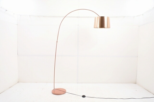 楽天市場 展示品 美品 Boconcept Kuta 17年製 15万 フロアランプ フロアライト 照明 ボーコンセプト デンマーク 中古家具 中古インテリア Used家具ユーズド家具 リサイクル 中古家具の ｍａｒｕ 楽天市場店