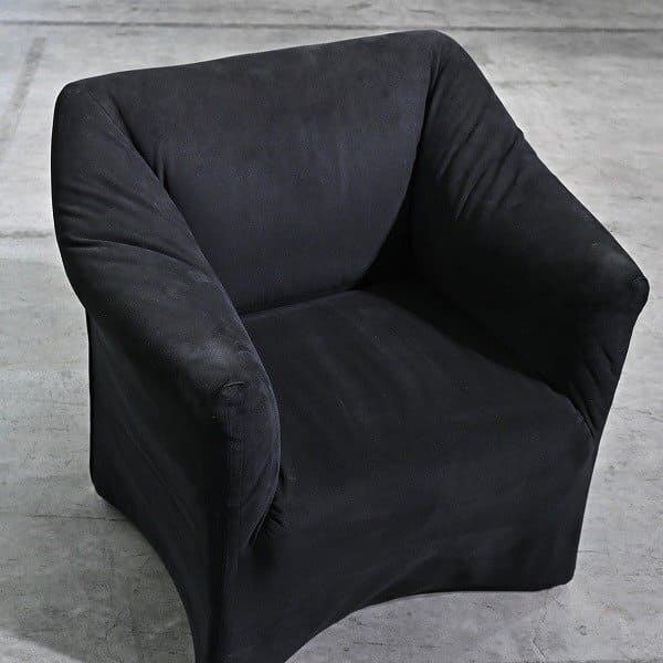 Cassina 50万「684 PICCOLA TENTAZIONE」待ち合い室ひじ掛けいす B MARIO BELLINI カッシーナ ピッコラテンタツィオーネ マリオベリーニ【中古調度品/中古室内装飾/USED調度品ユーズド調度品/再利用】