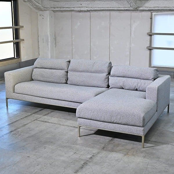 最終値下げ！Cassina ixc.イクスシー　椅子　ソファー　オットマン Cassina ixc.(カッシーナ・イクスシー) MISTER(ミスター) 2人掛