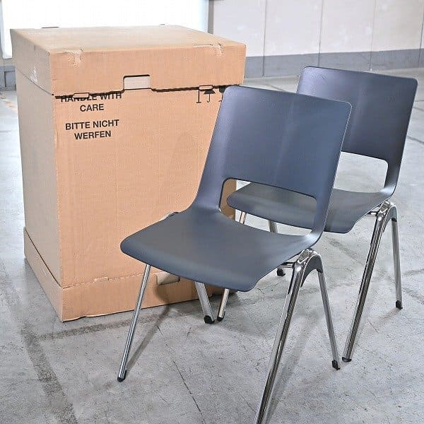 楽天市場】新品 未使用品 Cassina ixc 12万「VLEGS IS3 stacking chair 