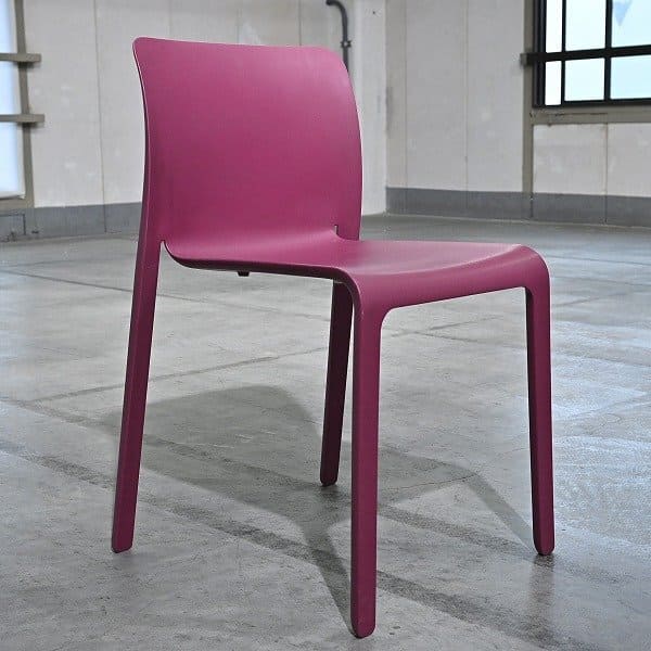 アクタス イタリア製 MAGIS 4万「CHAIR FIRST」チェアa ステファノ・ジョバンノーニ スタッキング リビング ファースト マジス ACTUS【中古家具/中古インテリア/USED家具ユーズド家具/リサイクル】