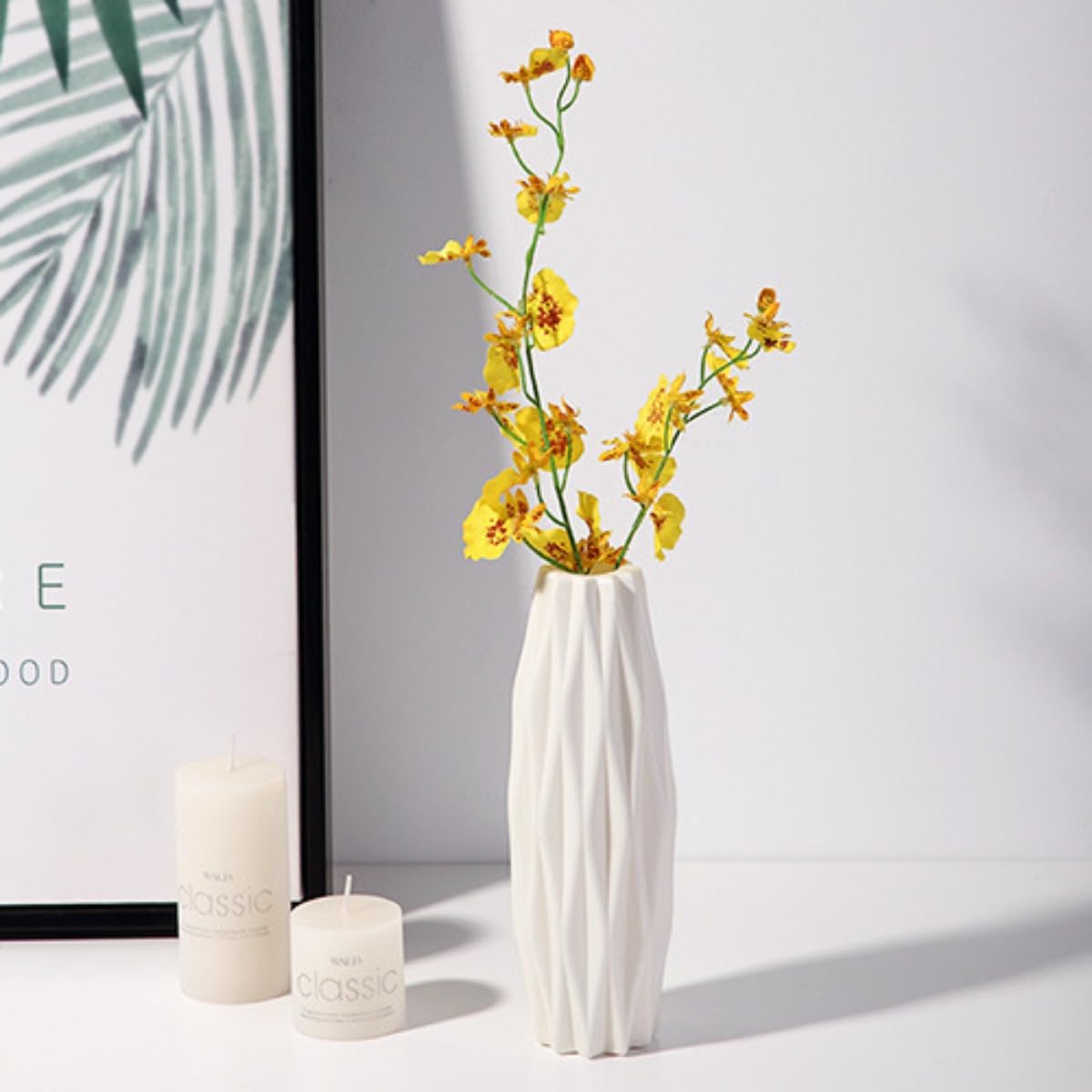 花瓶、家庭用北欧風プラスチック花瓶、リビングルームの飛散防止シミュレーション装飾品、クリエイティブでシンプルで新鮮 (1個,A)|いいものばかり