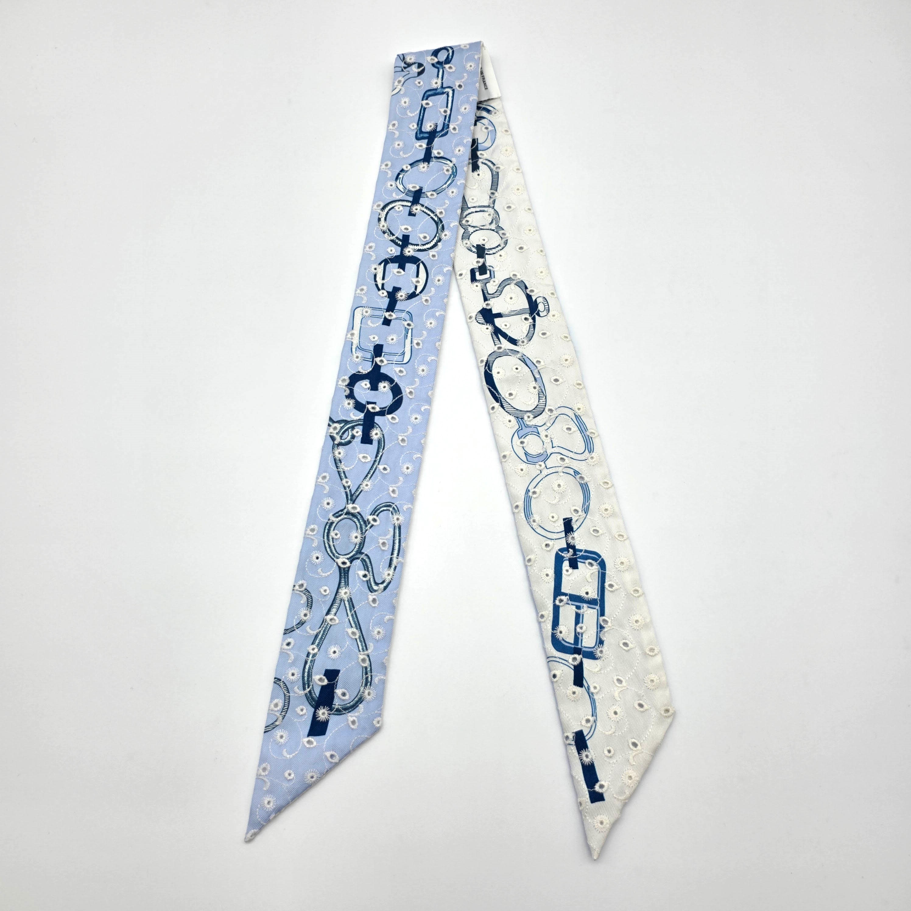 エルメス スカーフ ツイリー ブリッド・ドゥ・ガラ・アン・フルール2025春夏 楽天市場】エルメス スカーフ ツイリー ブリッド・ドゥ・ガラ・アン