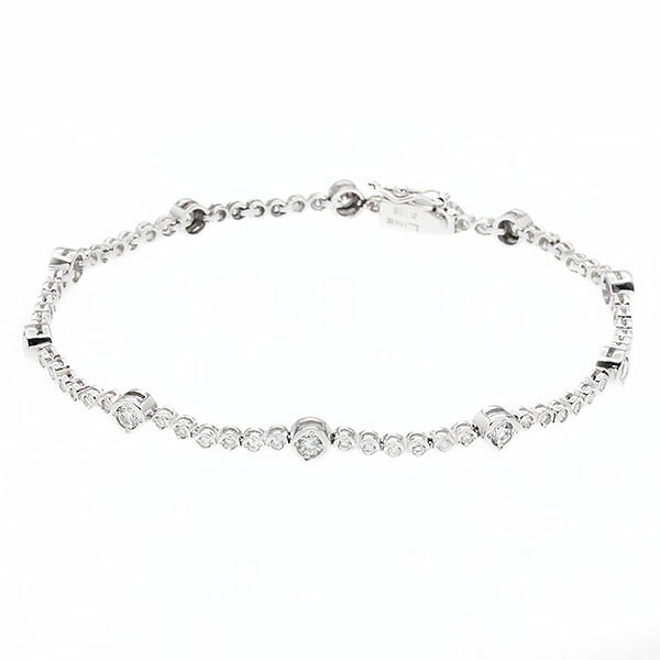 デビアス DE BEERS ブレスレット LINE K18WG ホワイトゴールド 750 18金 ダイヤモンド D1.00ct 17cm 7.0g ジュエリー レディース 4月誕生石 誕生日 記念日 プレゼント 中古 正規品 165,000円