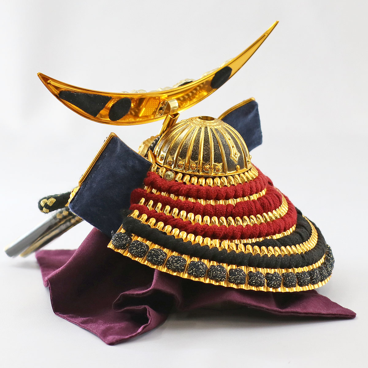 五月人形 龍玉 兜収納飾り 武光作 伊達政宗 兜 金銀桜屏風 収納飾り Gor Dt Ns01コンパクト おしゃれ 兜収納飾り 伊達政宗 兜 収納飾り 5月人形 端午の節句 Mergertraininginstitute Com