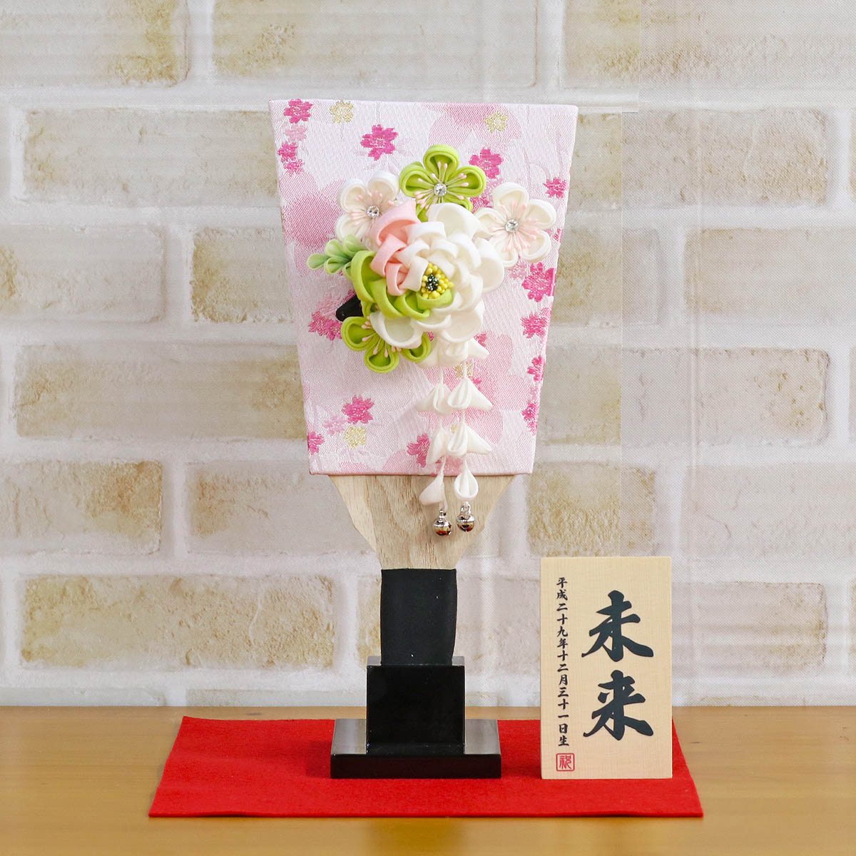 市場 羽子板 3 54 髪飾り付き 白牡丹 豆羽子板 Hgh H23 初正月 つまみ細工 敷き布セット