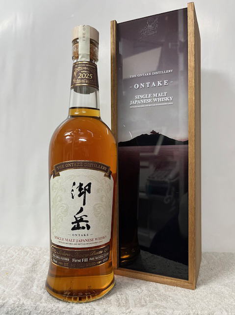 御岳　2023 ONTAKE シングルモルトウイスキー ONTAKE 御岳 シングルモルトTHE FIRST 2023 御岳 THE FIRST