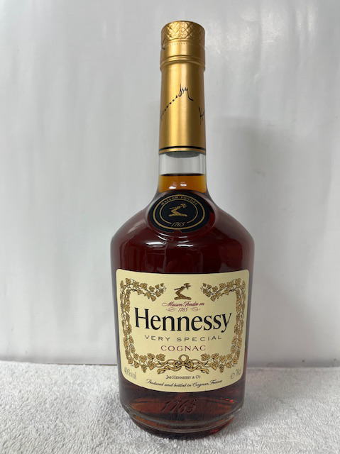 楽天市場】コニャック ヘネシーVS 700ml | MHD正規輸入品 : 成城石井